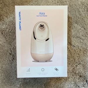 Never used vanity planet Aira ionic facial steamer